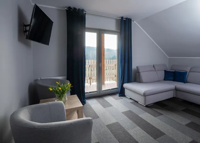 Zielone Wzgorza 3* خوينيتسا